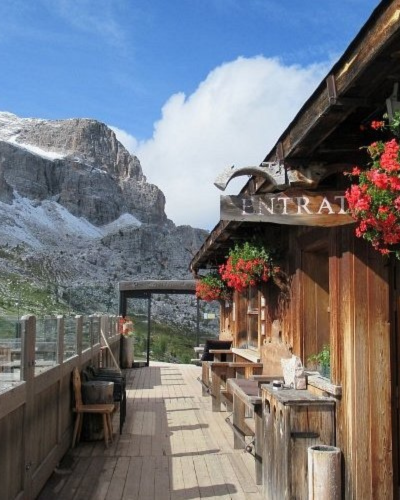 Trekking-Rifugio-Scoiattoli-un-avventura-panoramica